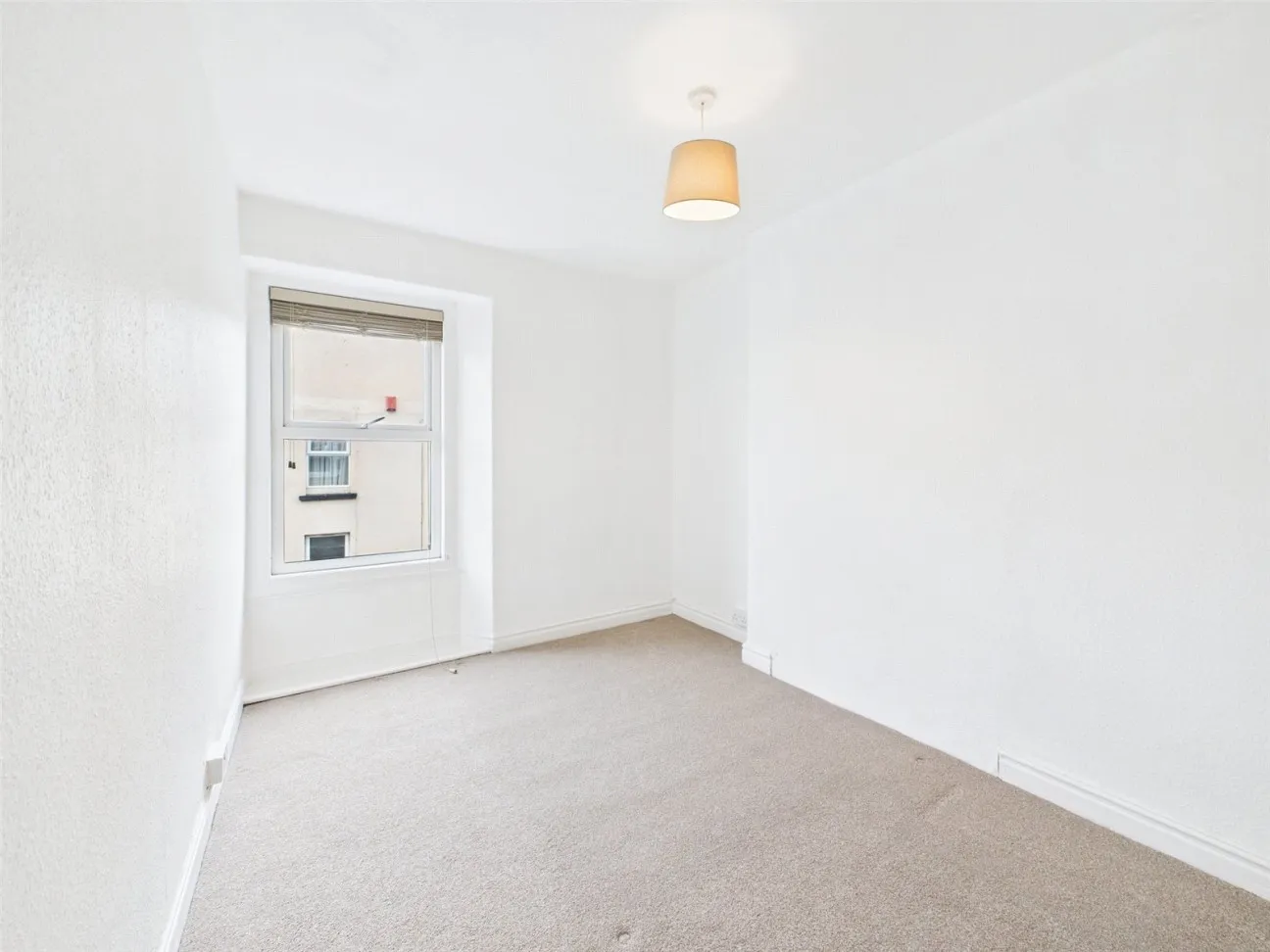 3 Bed  Terraced House  For Sale
