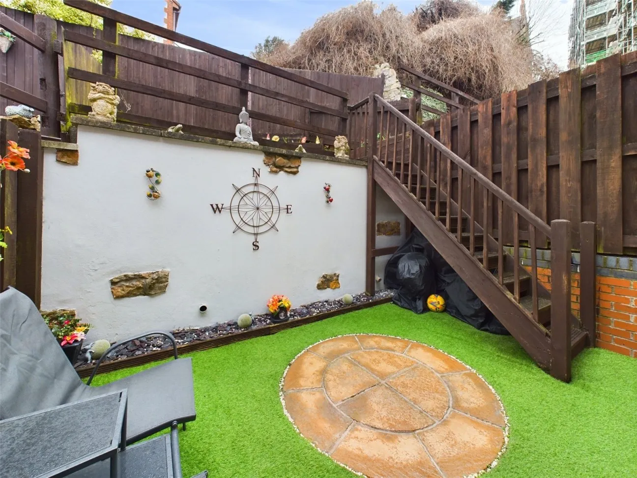 3 Bed  Terraced House  For Sale