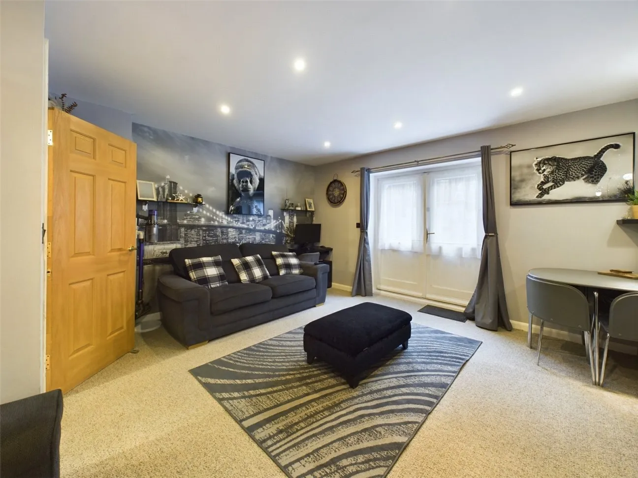 3 Bed  Terraced House  For Sale