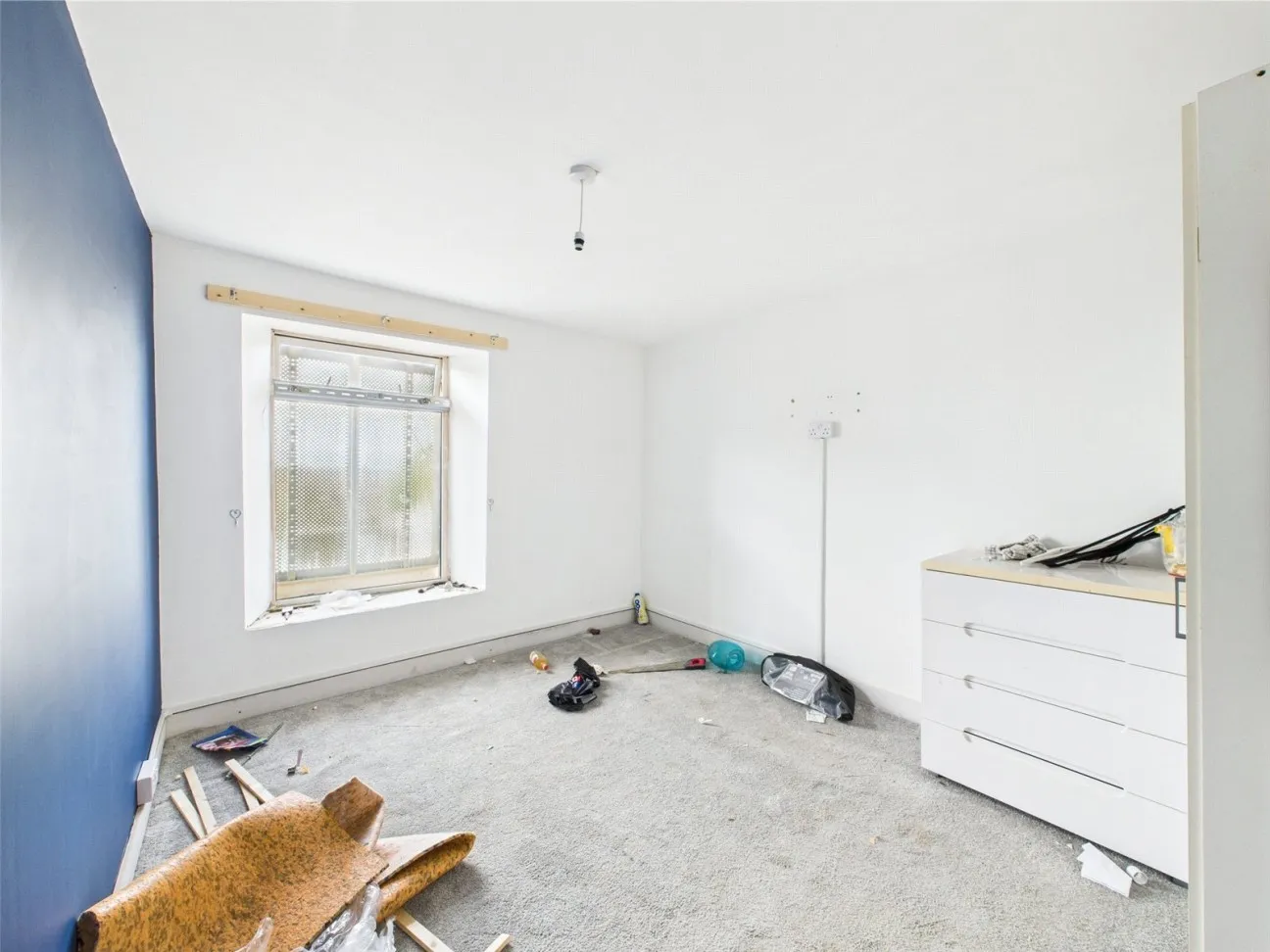3 Bed  Terraced House  For Sale
