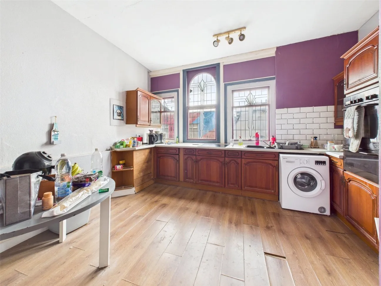 5 Bed  Property  For Sale