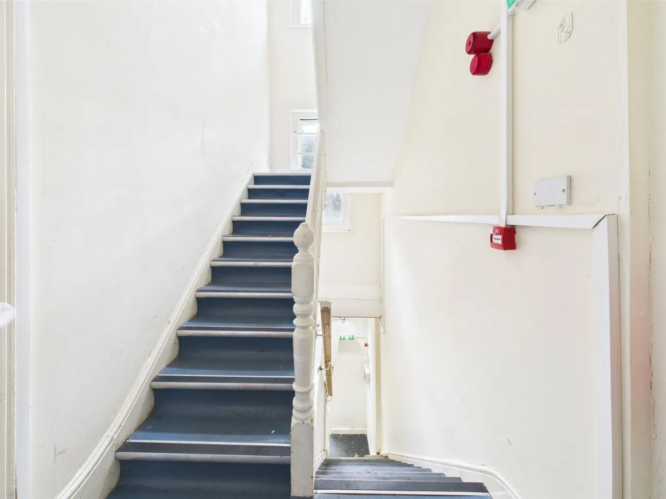 5 Bed  Property  For Sale
