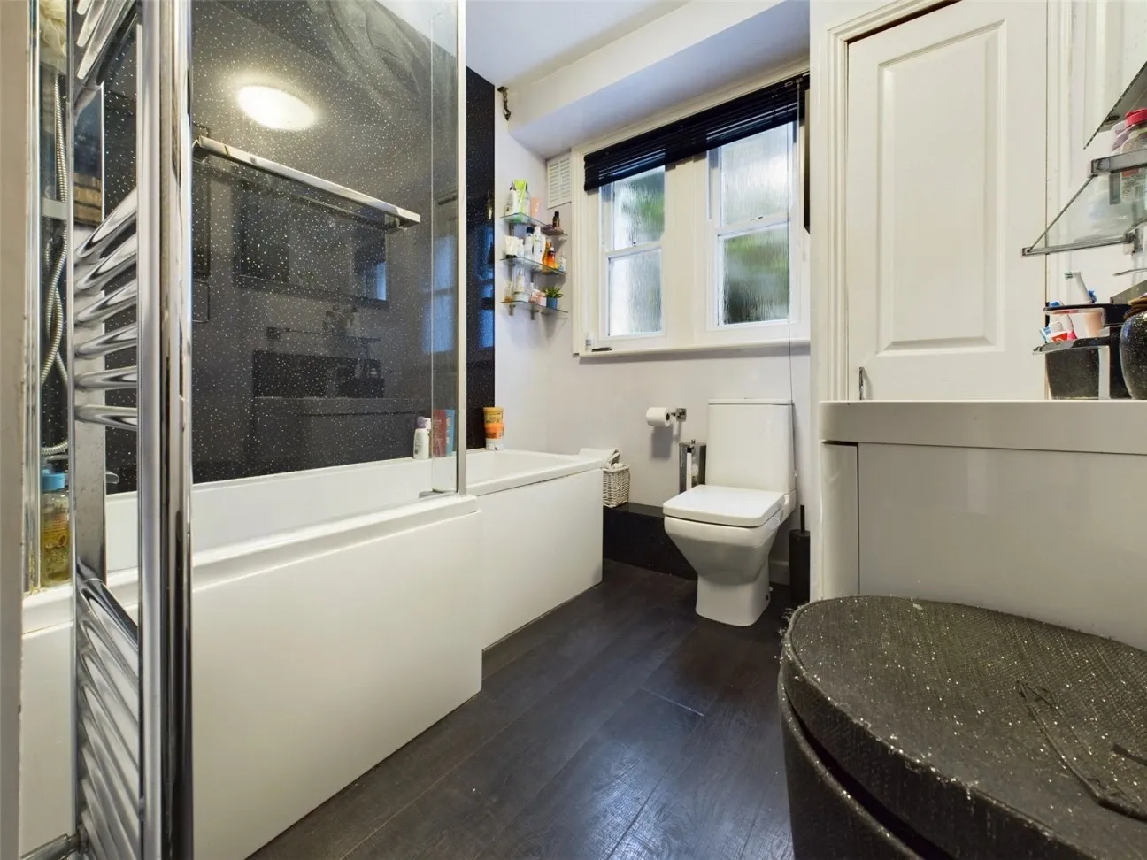 2 Bed  Property  Under Offer