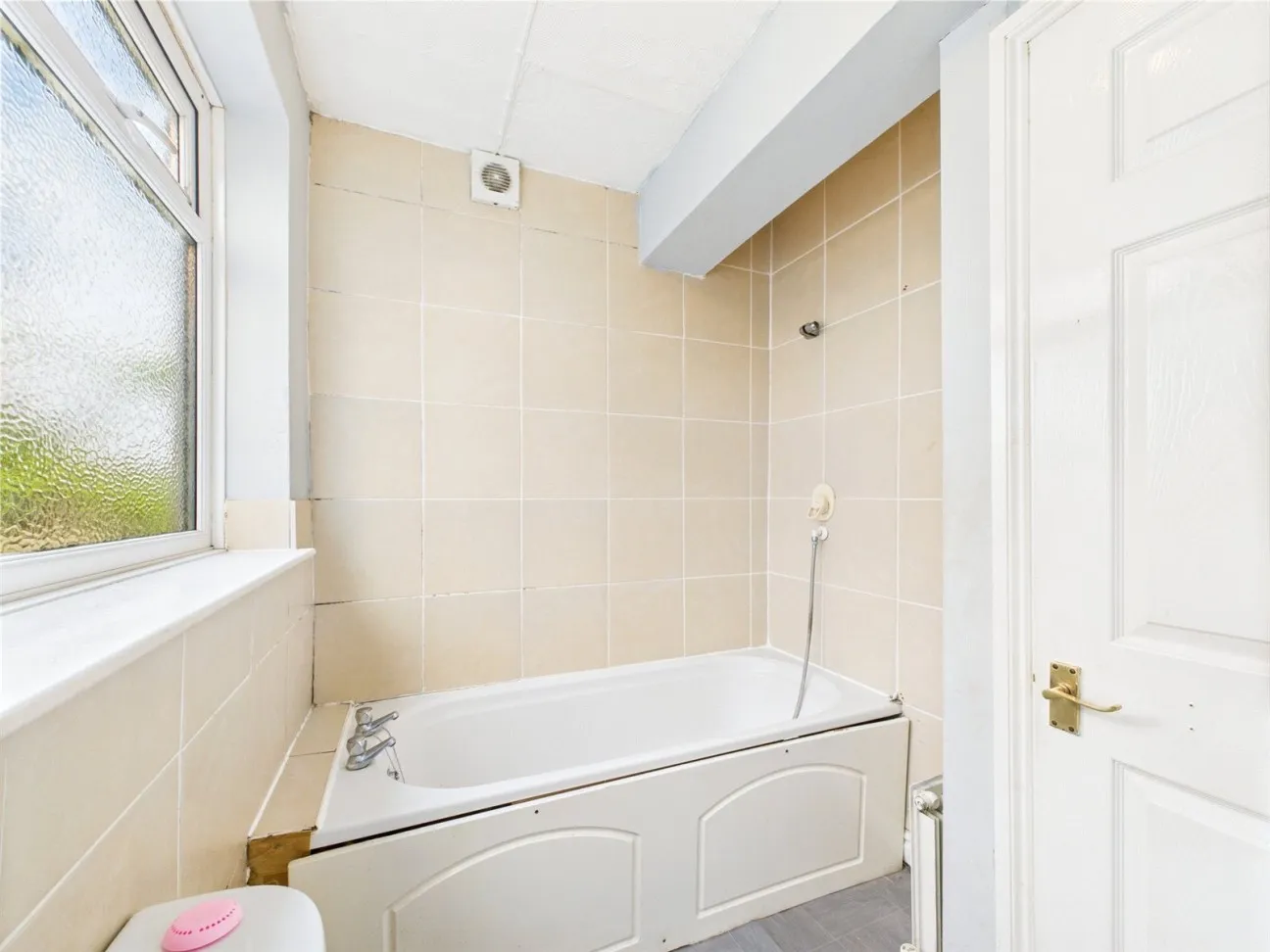 2 Bed  Flat  For Sale