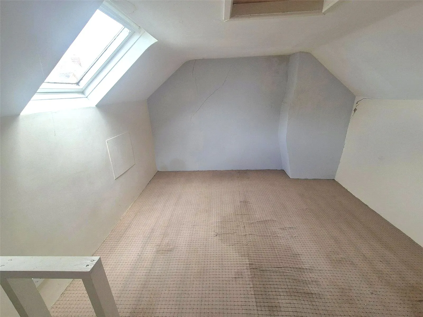 3 bed End of Terrace