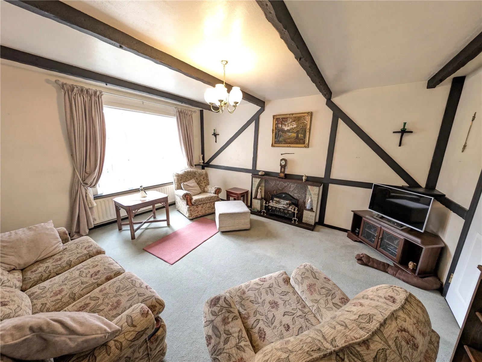 4 bed End of Terrace