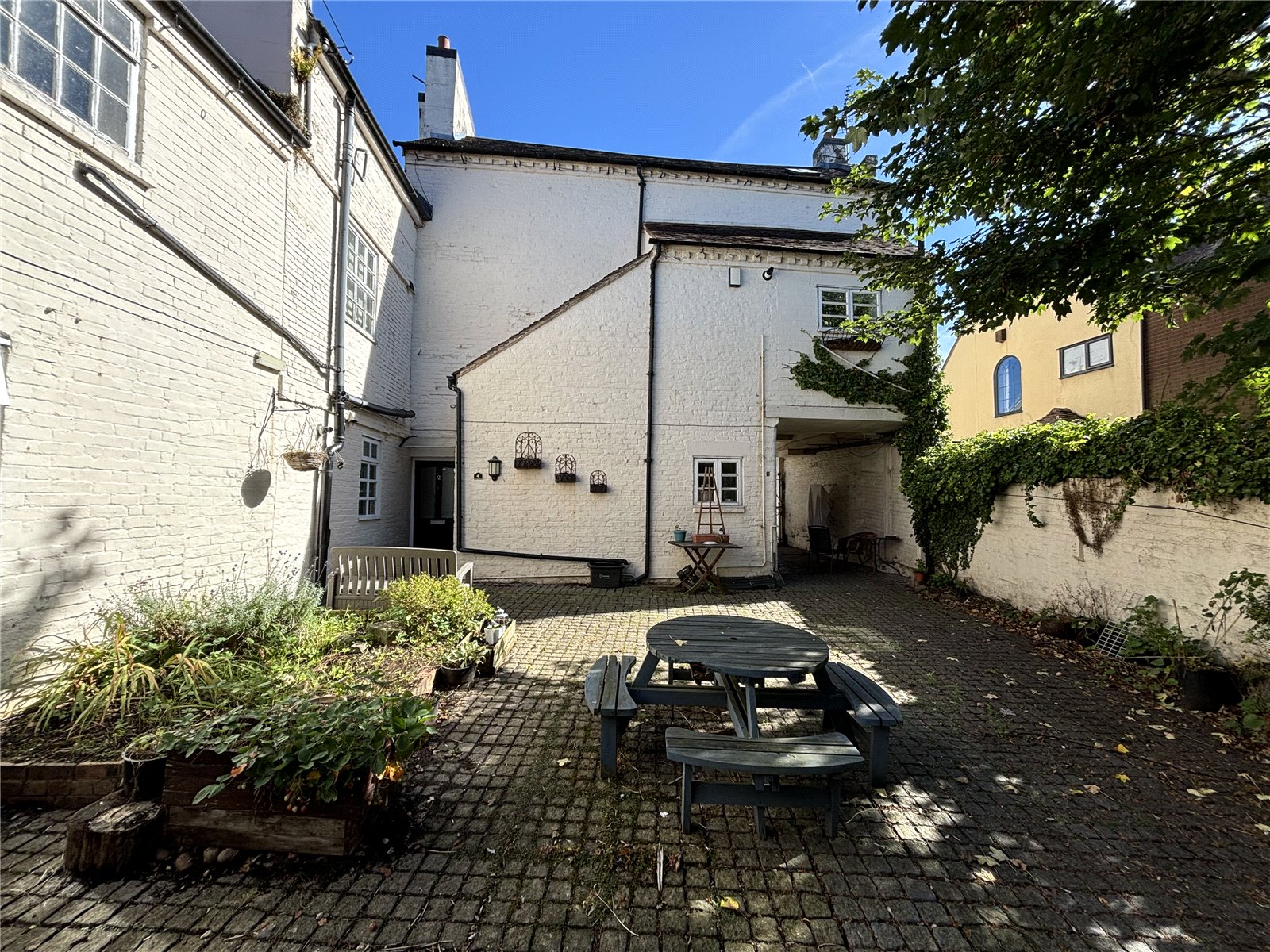 1 bed Apartment