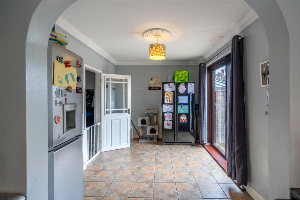 3 bed House