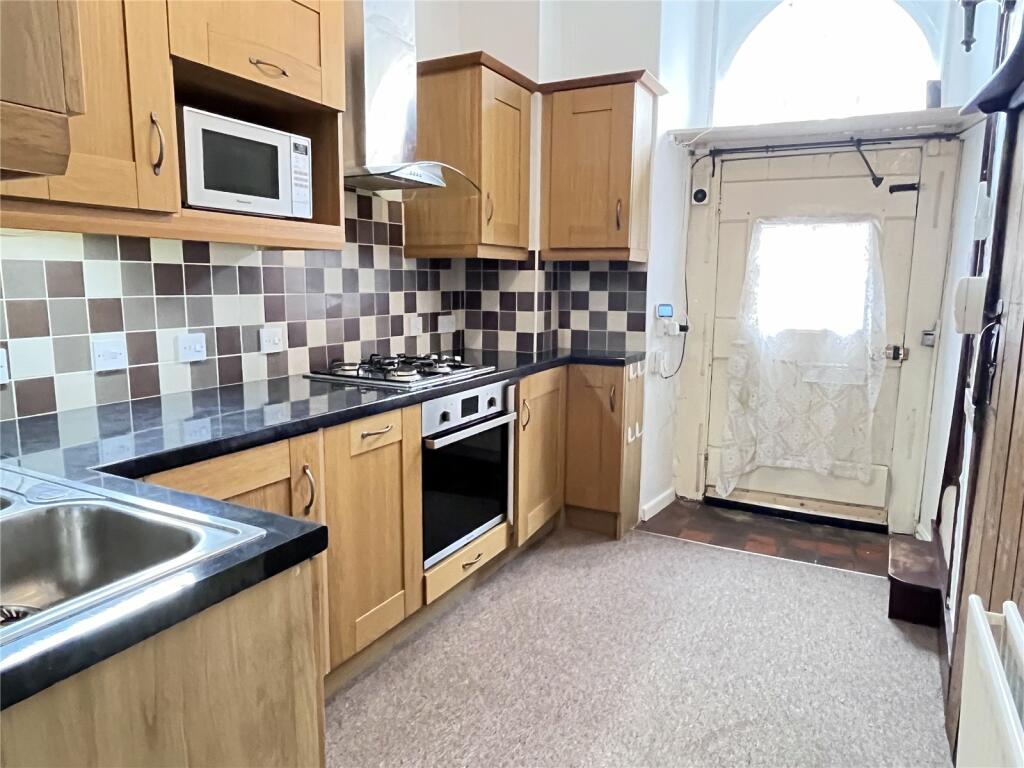 2 bed End of Terrace