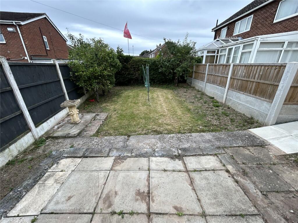 3 bed Semi-Detached