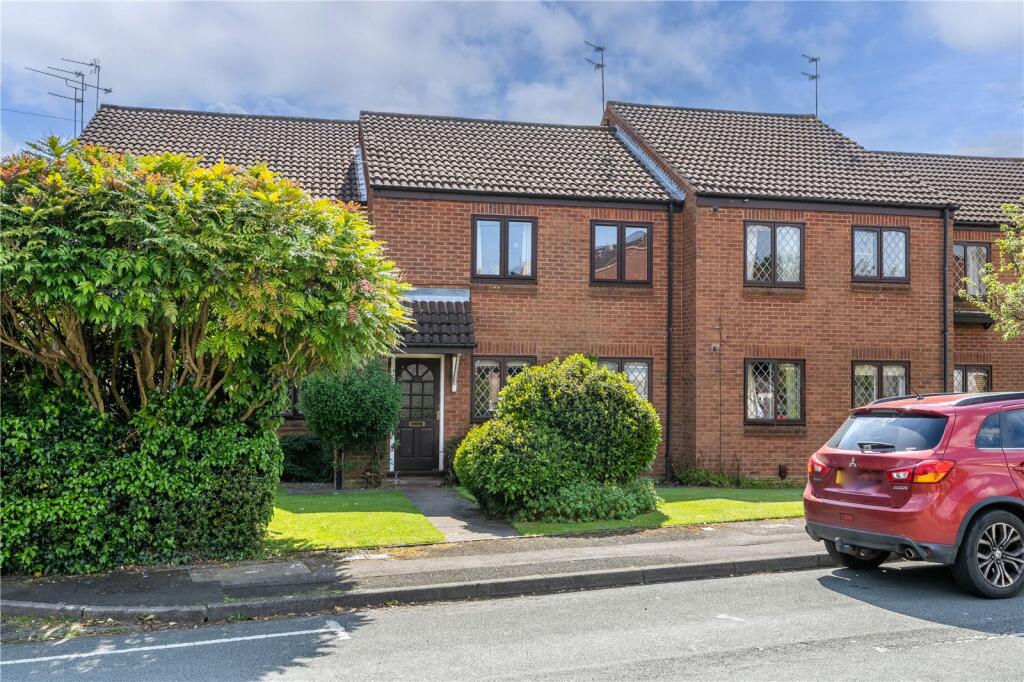 1 bed Maisonette