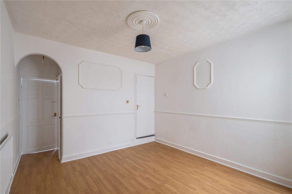 3 bed Terraced