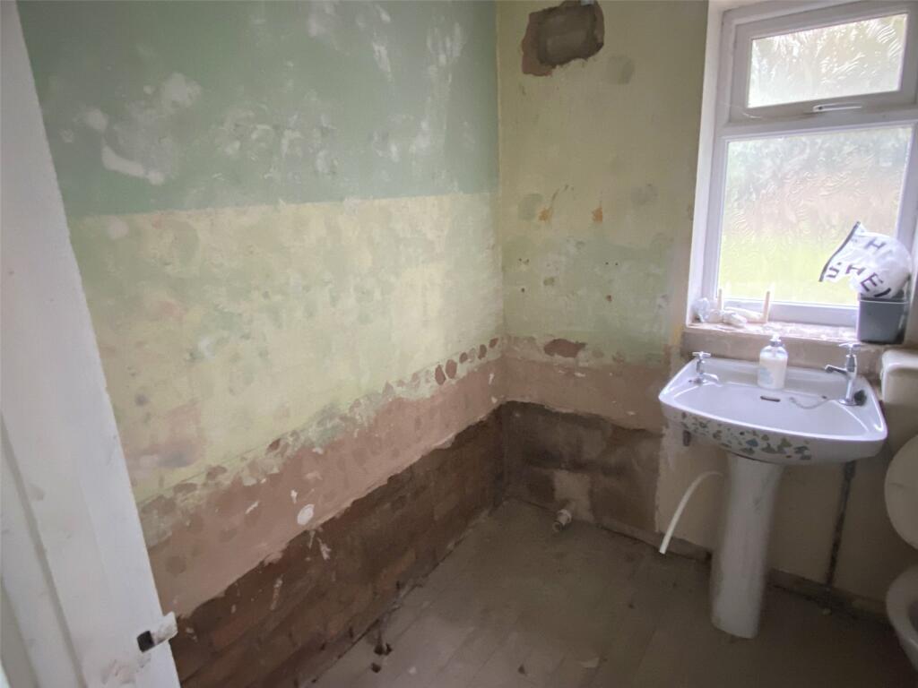 2 bed Semi-Detached