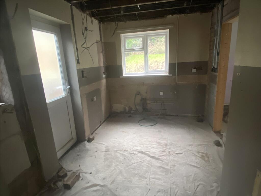 2 bed Semi-Detached