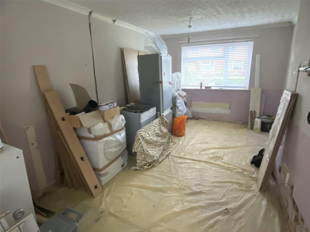 2 bed Semi-Detached