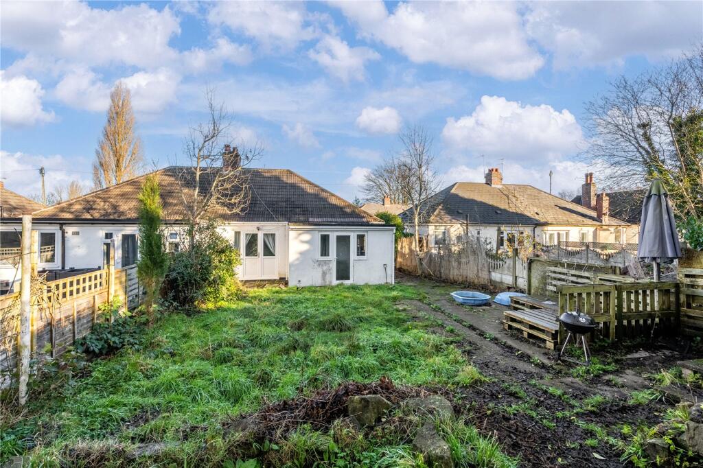 2 bed Semi-Detached Bungalow