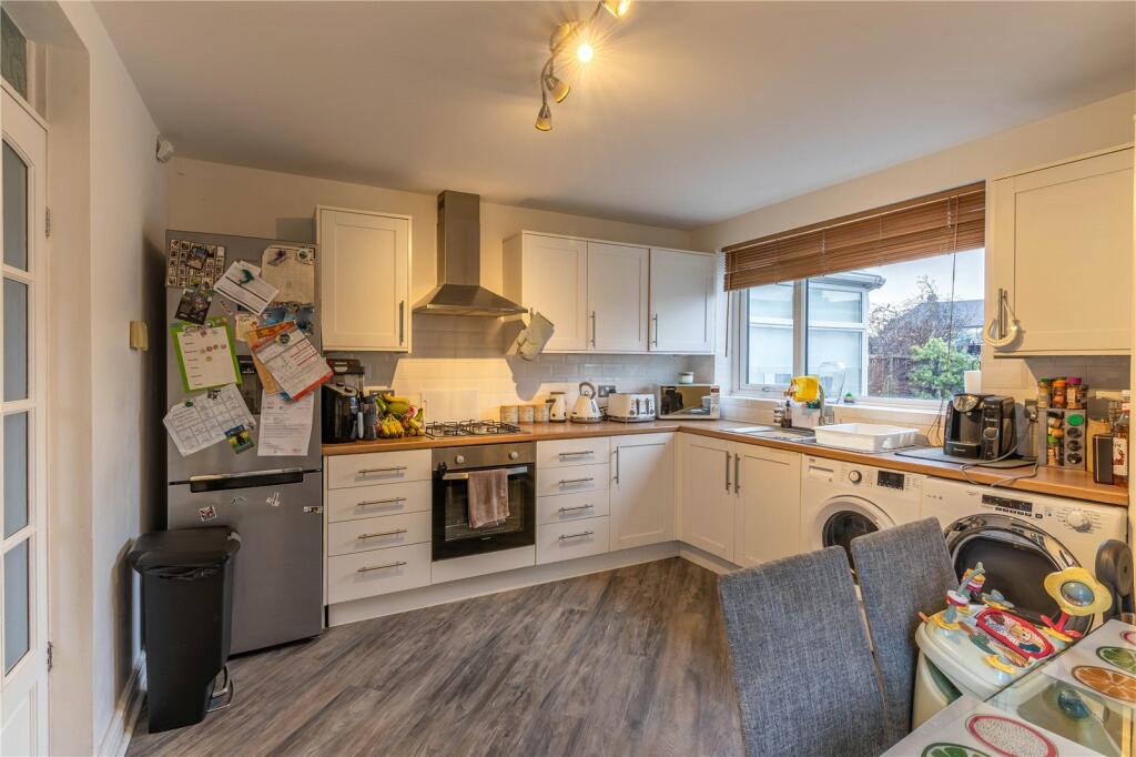 3 bed Semi-Detached
