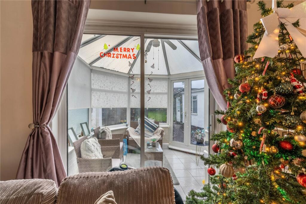 3 bed Semi-Detached