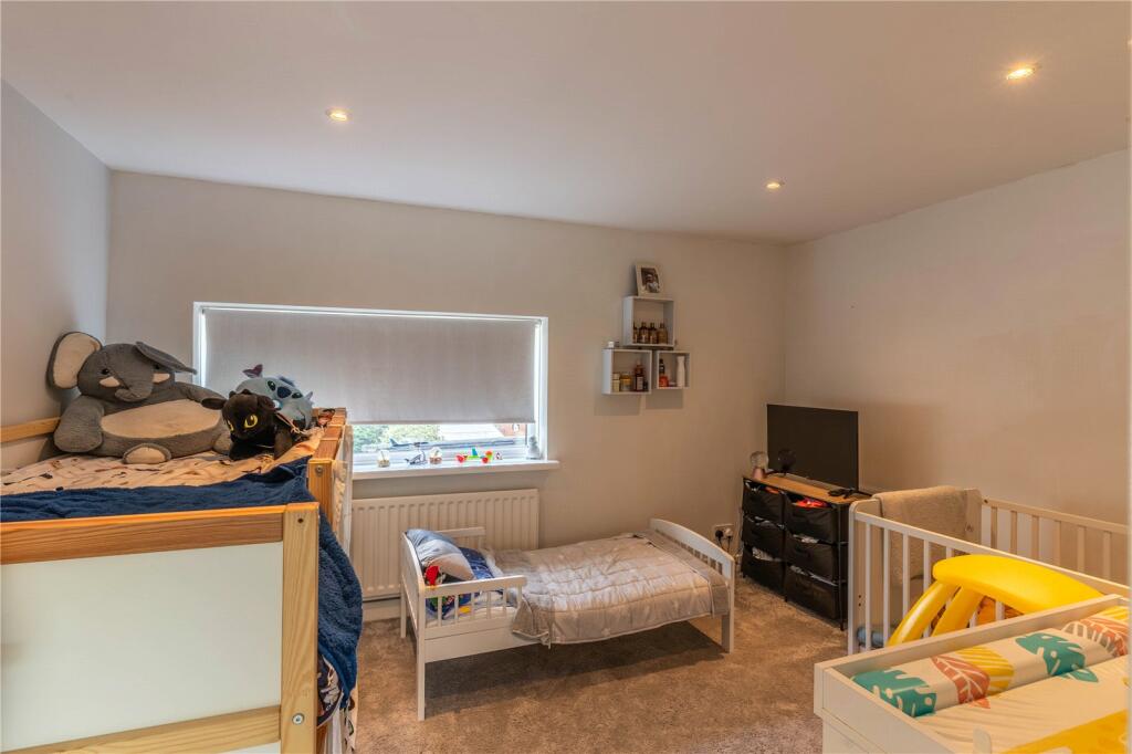 3 bed Semi-Detached