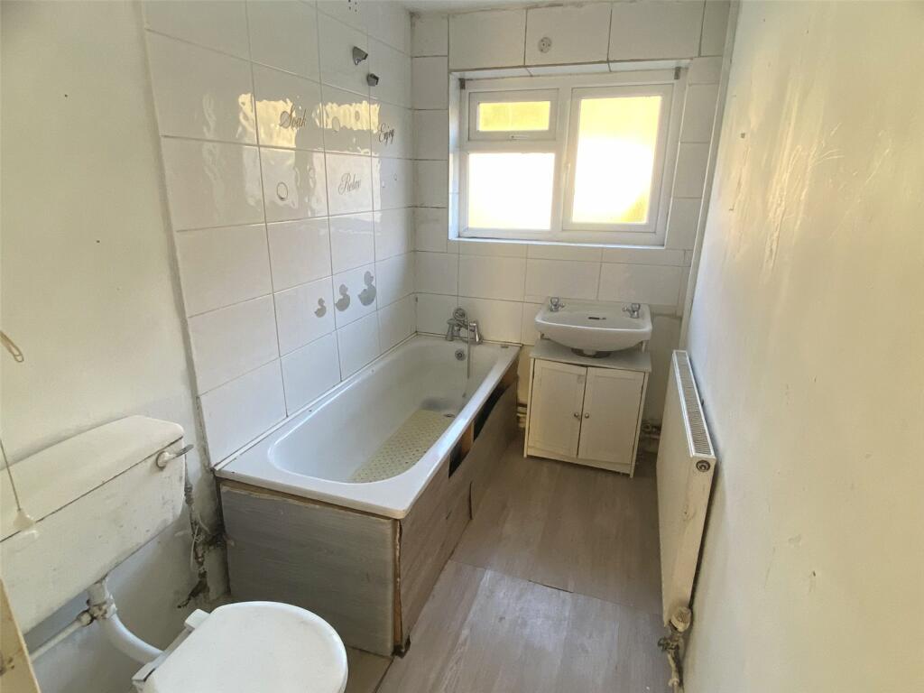 3 bed Semi-Detached