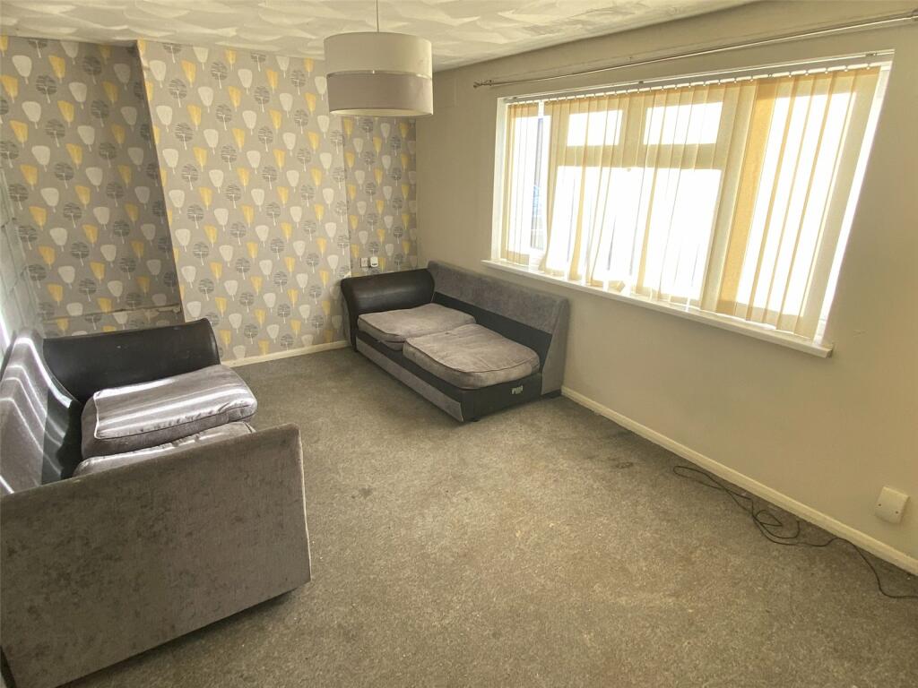 3 bed Semi-Detached