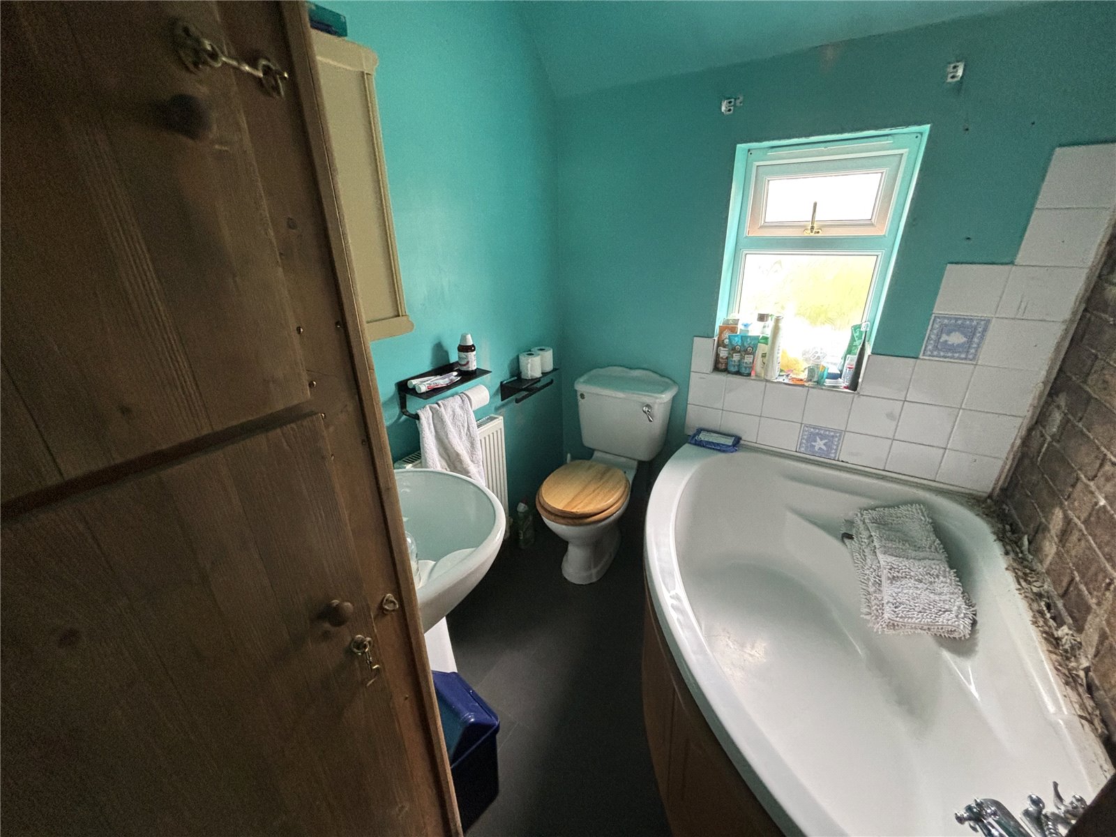4 bed Detached