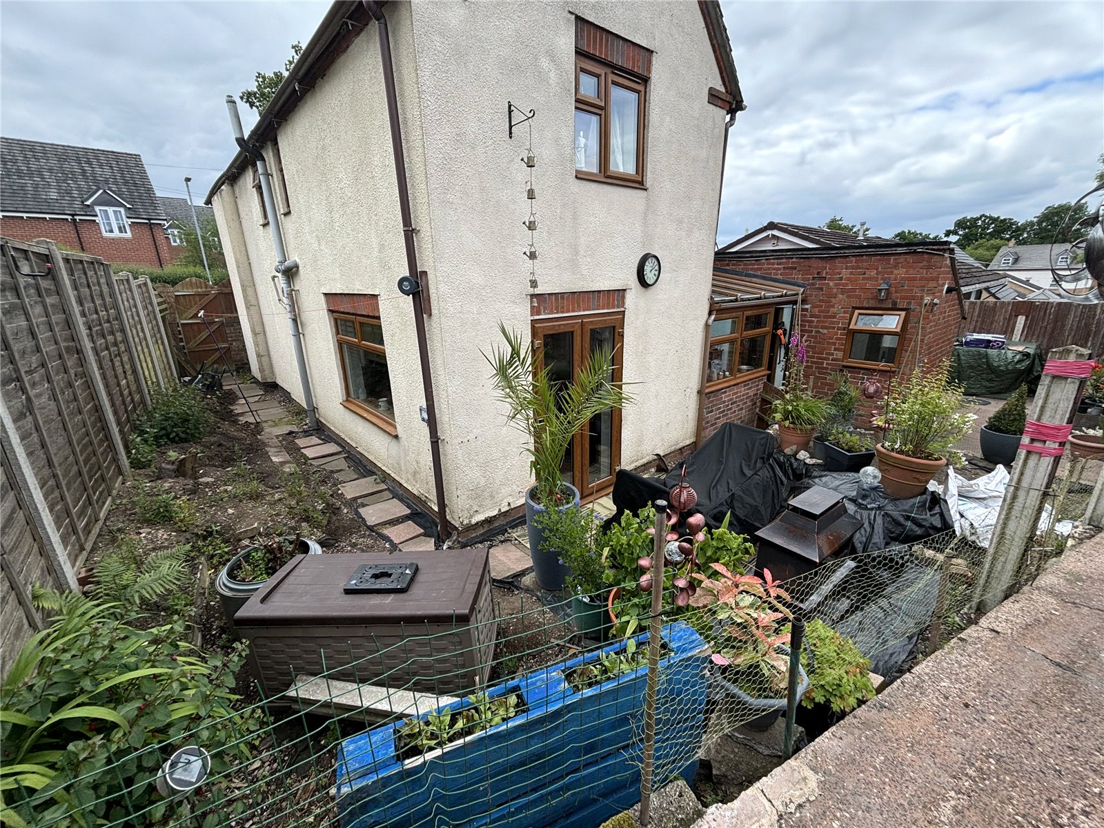 4 bed Detached