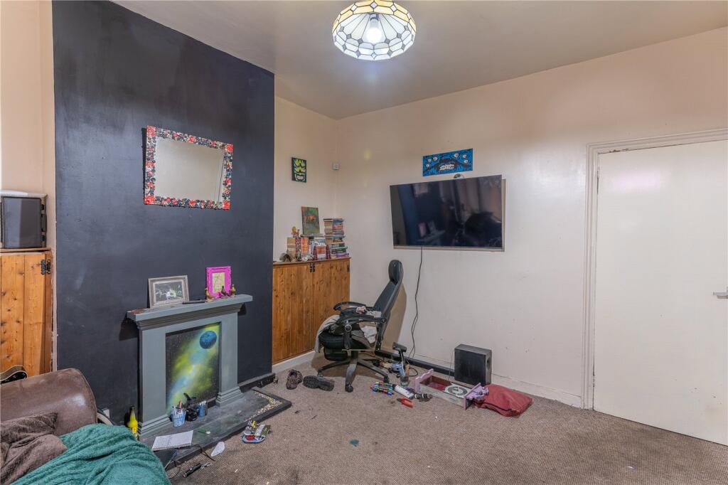 2 bed Terraced