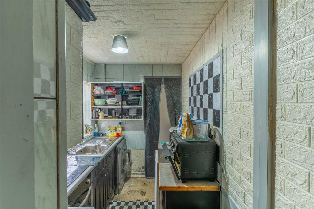 2 bed Terraced
