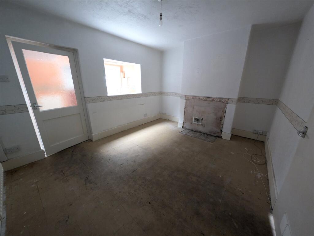 2 bed Terraced