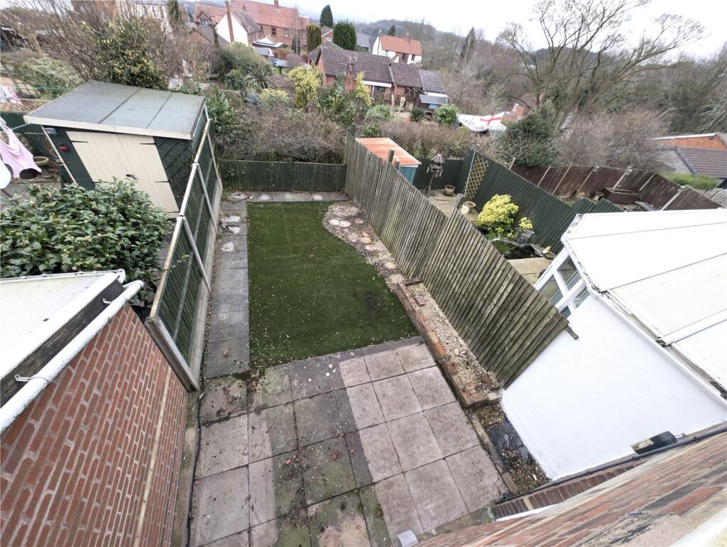 2 bed Terraced