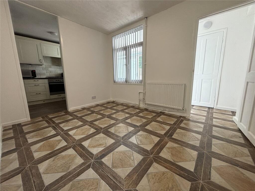 3 bed Terraced