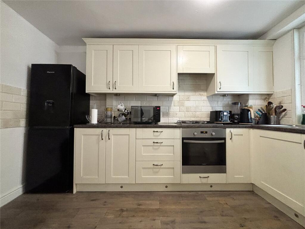 3 bed Terraced