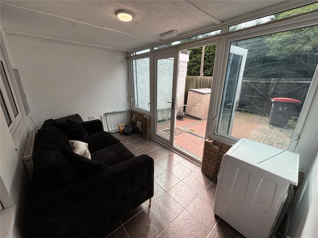 3 bed Terraced