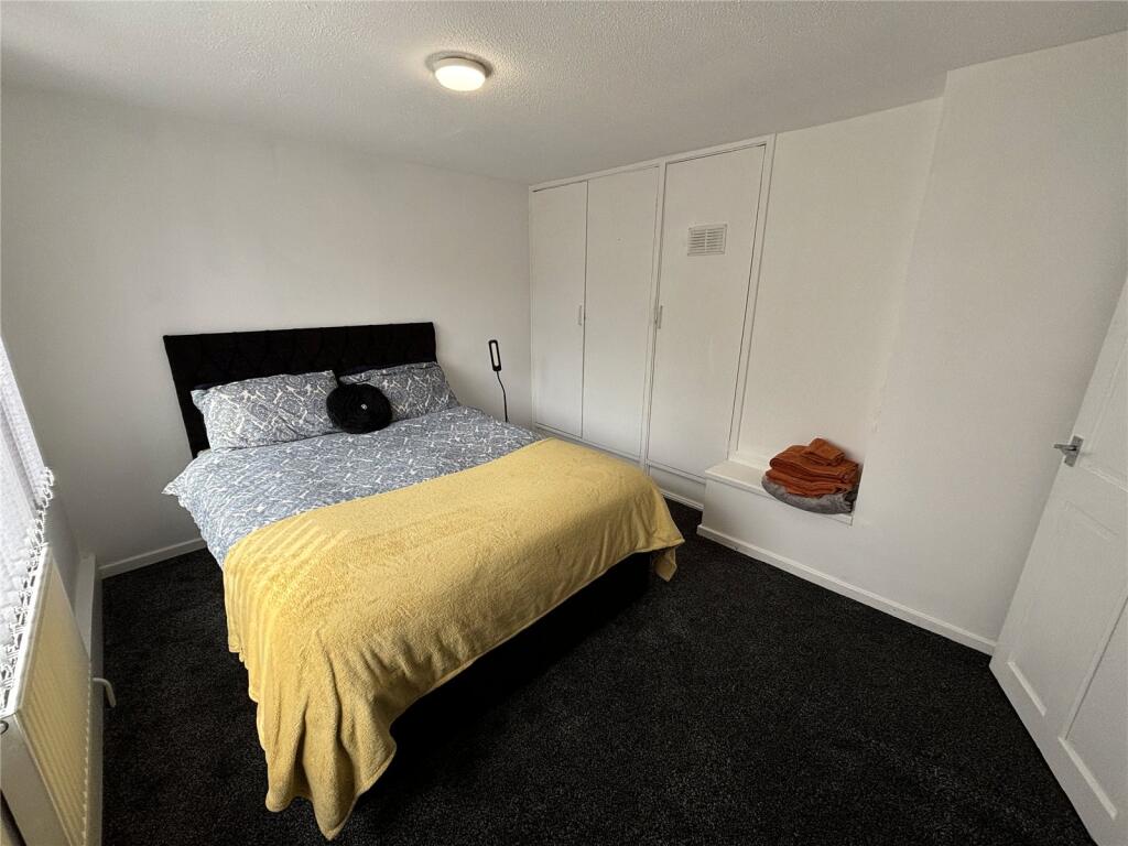 3 bed Terraced