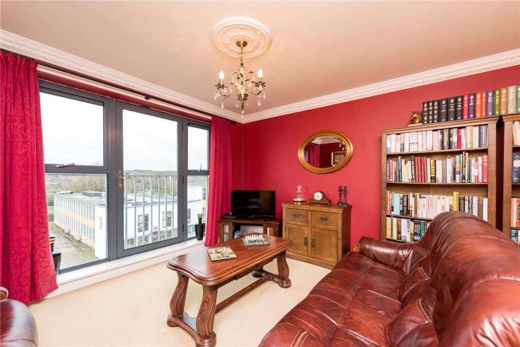 2 bed Apartment