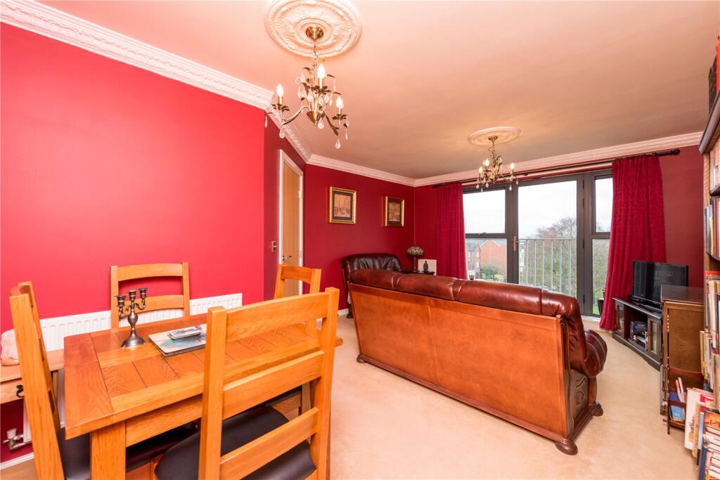 2 bed Apartment