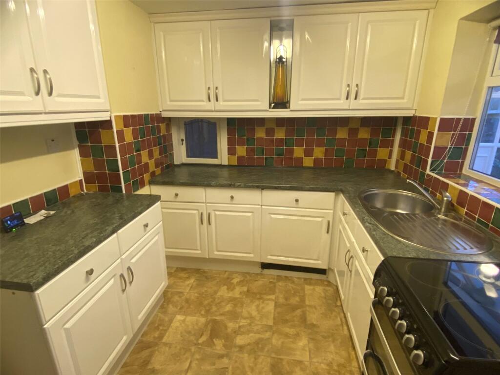 2 bed Detached Bungalow