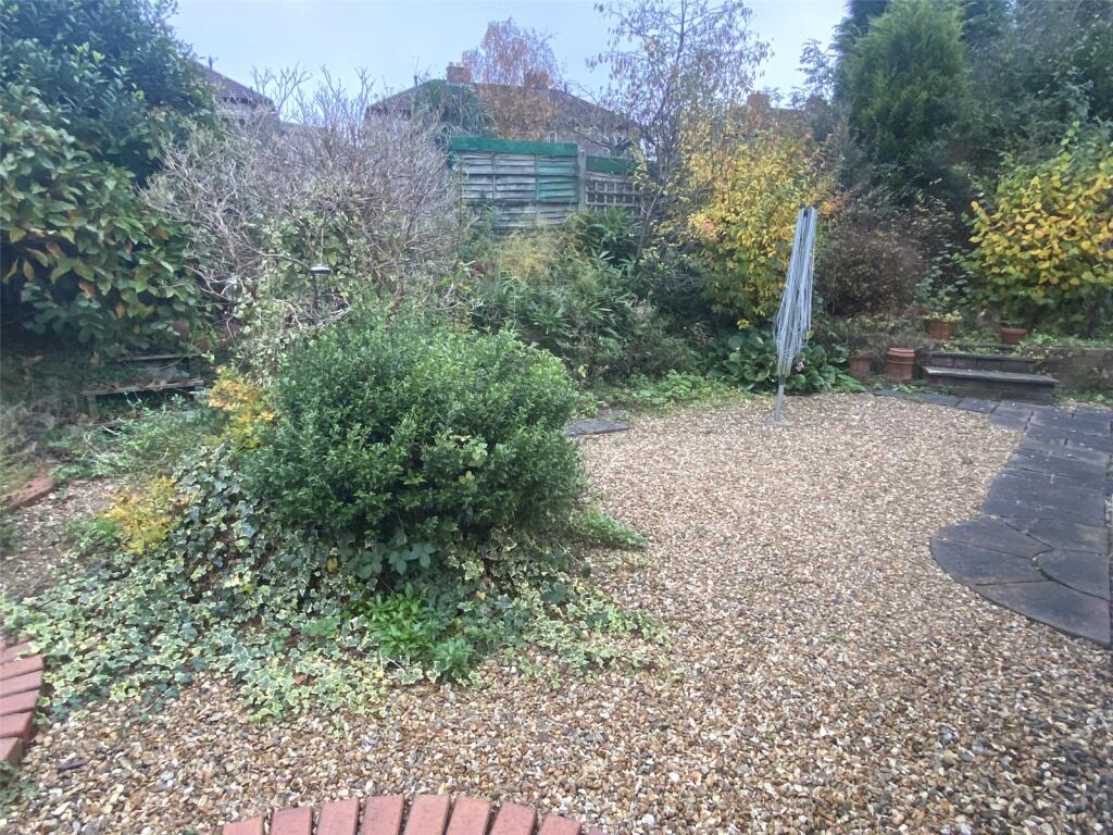 2 bed Detached Bungalow