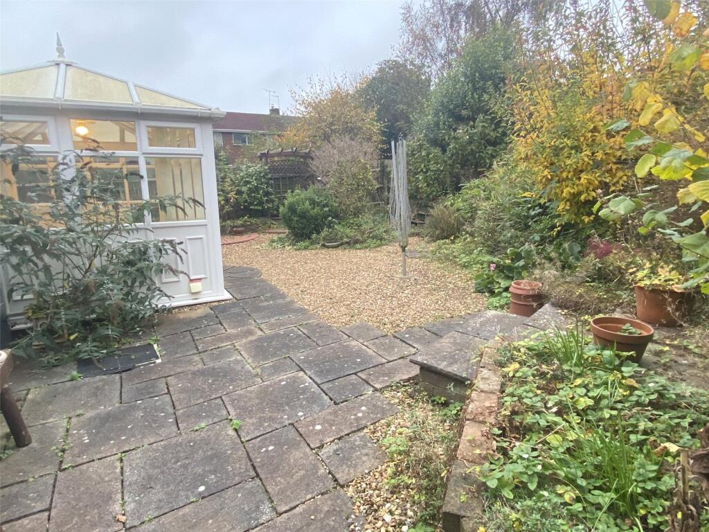 2 bed Detached Bungalow