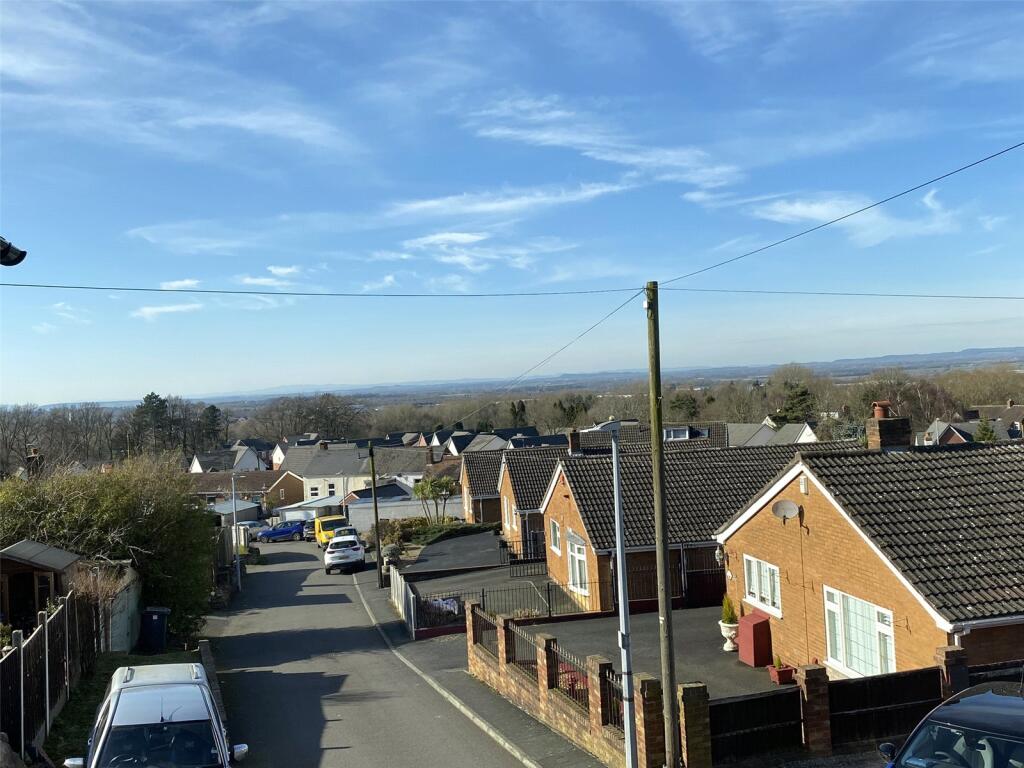 2 bed End of Terrace