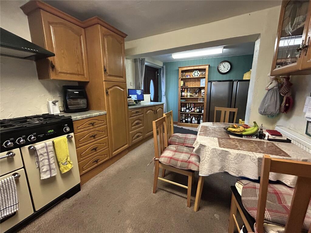 3 bed Semi-Detached