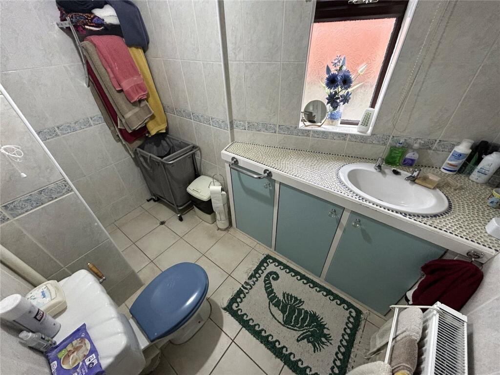 3 bed Semi-Detached