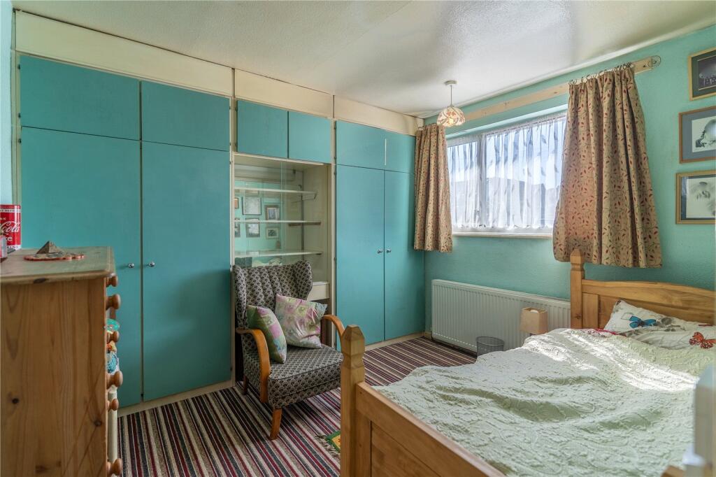 2 bed Semi-Detached Bungalow