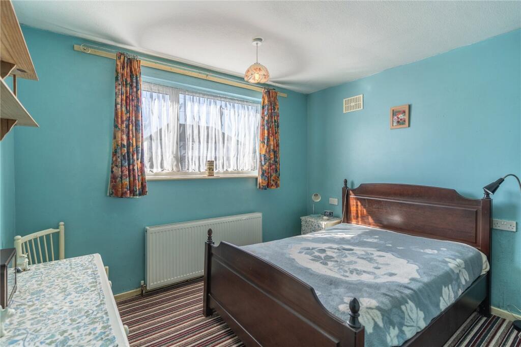 2 bed Semi-Detached Bungalow
