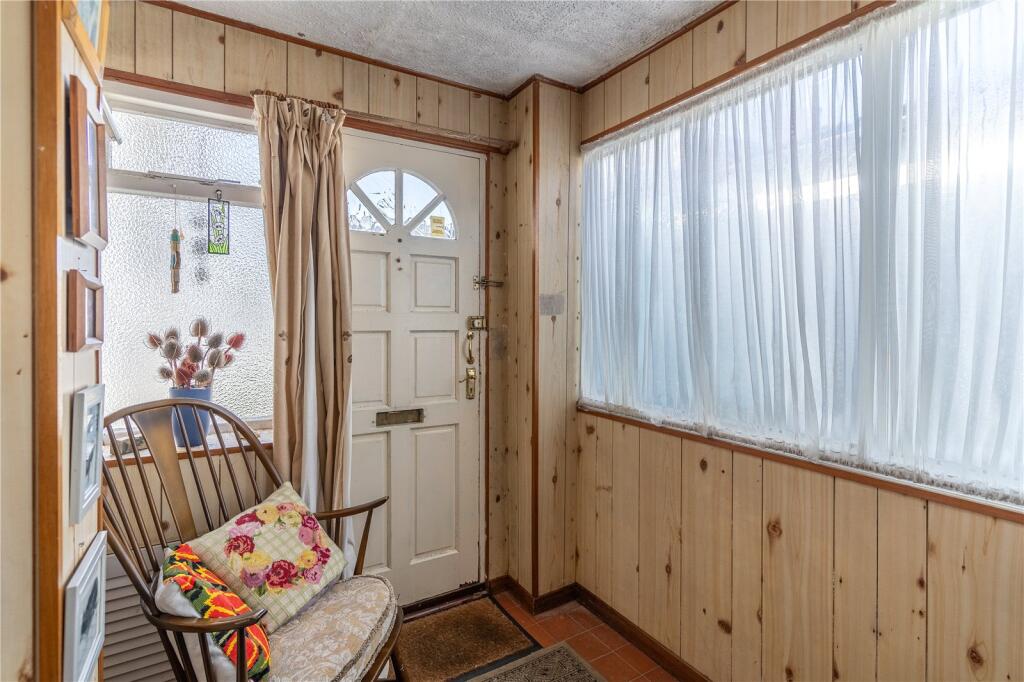 2 bed Semi-Detached Bungalow