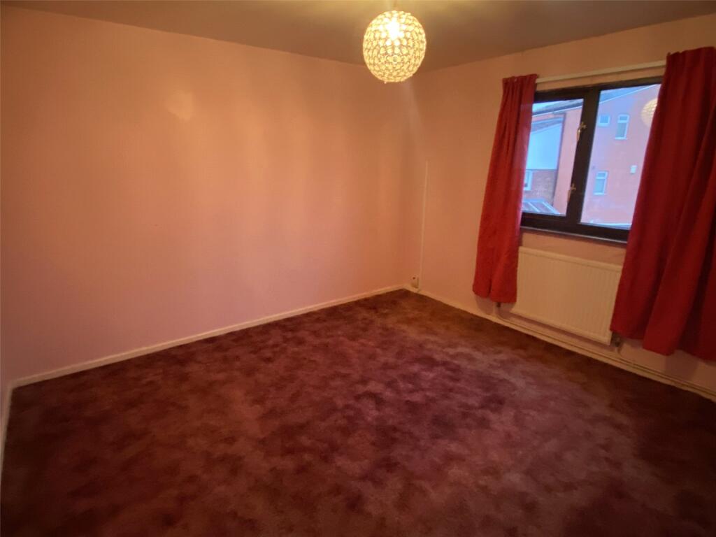 3 bed Terraced