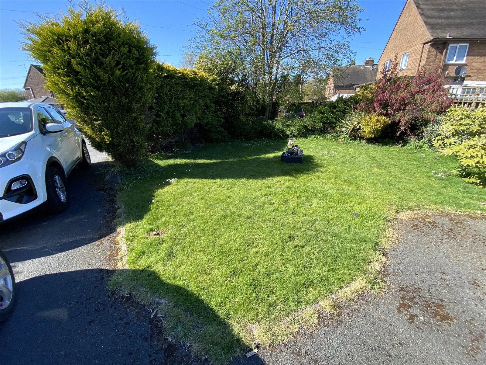 3 bed End of Terrace
