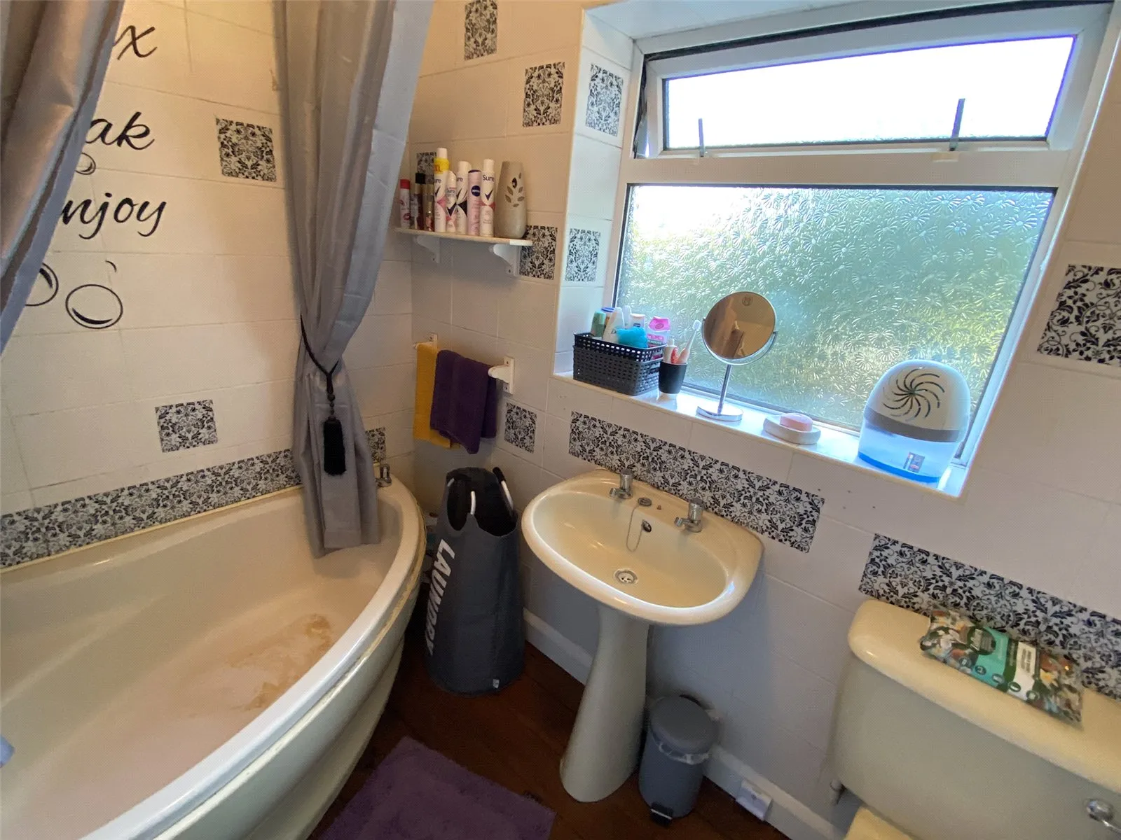 3 bed End of Terrace