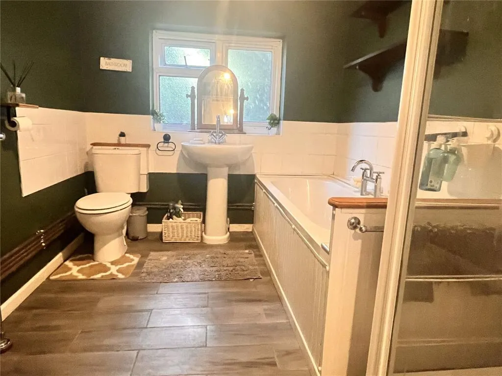 3 bed Detached